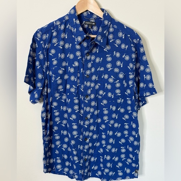 Toad&Co Other - Toad & Co Salton Short Sleeve Shirt Blue Floral Size Large